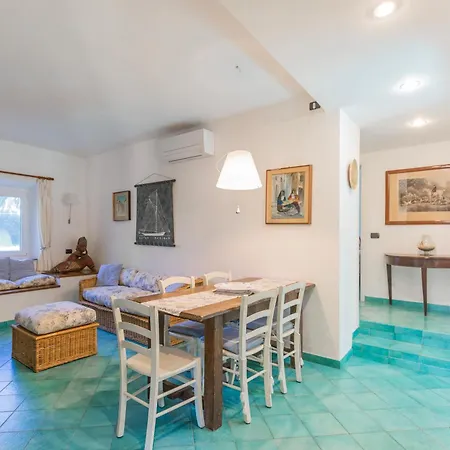 Villa Manuelita - Helloelba Procchio (Isola d'Elba)